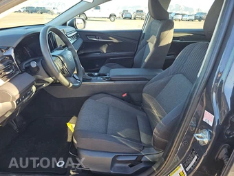 2025 Toyota Camry LE - miniatura 13