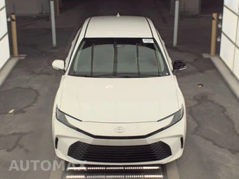 2025 Toyota Camry LE - miniatura 2