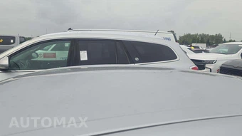 2025 Toyota Camry LE - miniatura 17
