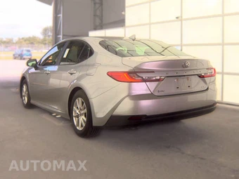 2025 Toyota Camry LE - miniatura 6
