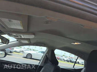 2025 Toyota Camry LE - miniatura 13