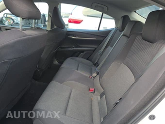 2025 Toyota Camry LE - miniatura 13