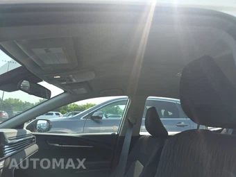 2025 Toyota Camry LE - miniatura 18