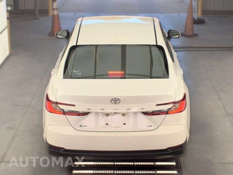 2025 Toyota Camry LE - miniatura 5