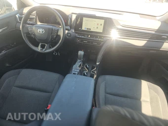 2025 Toyota Camry LE - miniatura 11