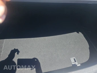 2025 Toyota Camry LE - miniatura 16