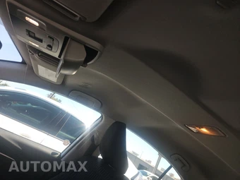 2025 Toyota Camry LE - miniatura 18