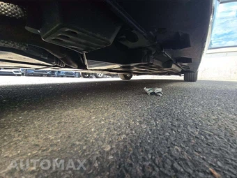 2025 Toyota Camry LE - miniatura 17