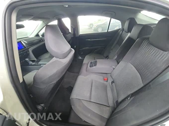 2025 Toyota Camry LE - miniatura 13