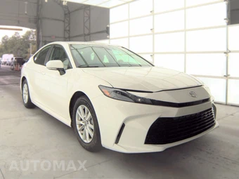 2025 Toyota Camry LE - miniatura 3