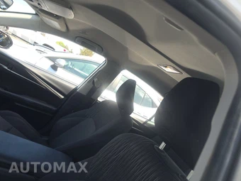 2025 Toyota Camry LE - miniatura 14