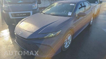 2025 Toyota Camry LE - miniatura 18