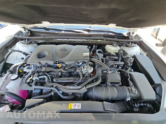 2025 Toyota Camry LE - miniatura 15