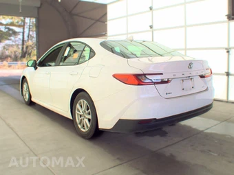 2025 Toyota Camry LE - miniatura 6