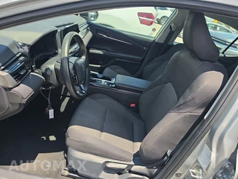 2025 Toyota Camry LE - miniatura 7