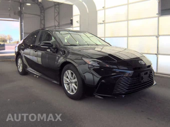 2025 Toyota Camry LE - miniatura 3