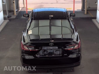 2025 Toyota Camry LE - miniatura 5