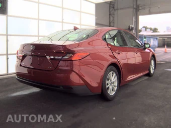2025 Toyota Camry LE - miniatura 4