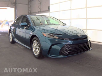 2025 Toyota Camry LE - miniatura 3
