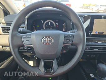 2025 Toyota Camry LE - miniatura 10