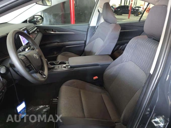 2025 Toyota Camry LE - miniatura 6