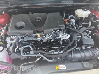 2025 Toyota Camry LE - miniatura 9