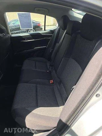 2025 Toyota Camry LE - miniatura 14