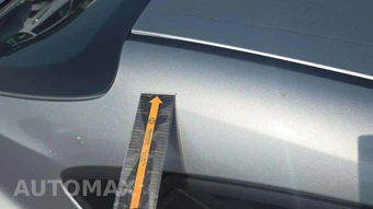 2025 Toyota Camry LE - miniatura 25