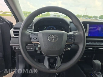 2025 Toyota Camry LE - miniatura 10