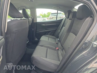 2025 Toyota Camry LE - miniatura 13