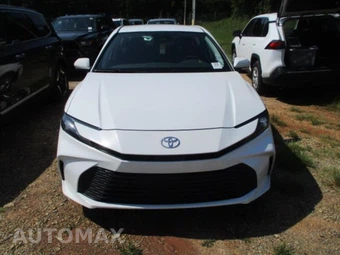 2025 Toyota Camry LE - miniatura 2