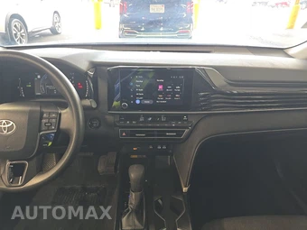 2025 Toyota Camry LE - miniatura 11