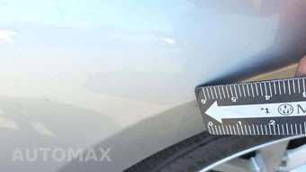 2025 Toyota Camry LE - miniatura 23