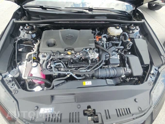 2025 Toyota Camry LE - miniatura 15