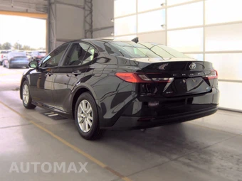 2025 Toyota Camry LE - miniatura 6