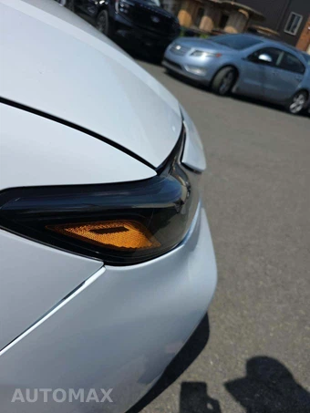 2025 Toyota Camry LE - miniatura 22