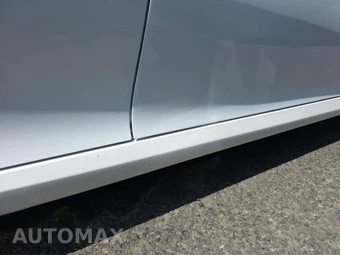 2025 Toyota Camry LE - miniatura 24