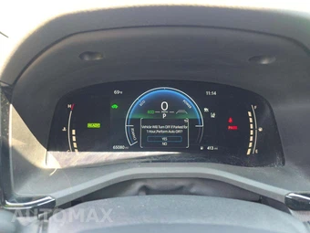 2025 Toyota Camry LE - miniatura 9