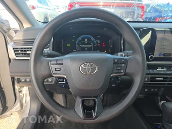 2025 Toyota Camry LE - miniatura 10