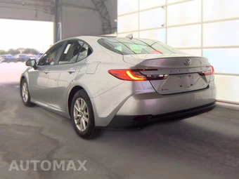 2025 Toyota Camry LE - miniatura 6
