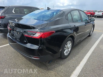 2025 Toyota Camry LE - miniatura 4