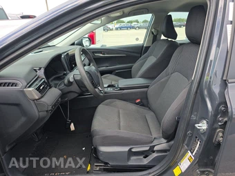 2025 Toyota Camry LE - miniatura 7