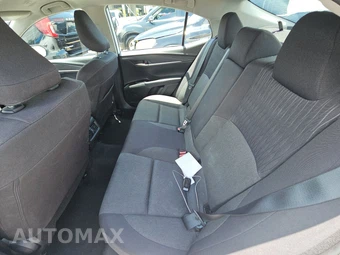 2025 Toyota Camry LE - miniatura 13