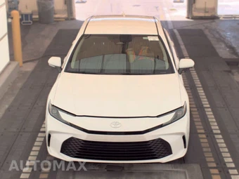 2025 Toyota Camry LE - miniatura 2