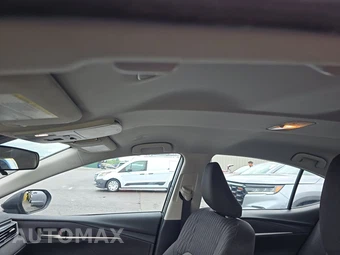 2025 Toyota Camry LE - miniatura 17