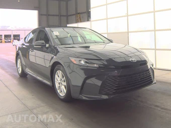 2025 Toyota Camry LE - miniatura 3
