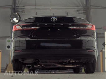 2025 Toyota Camry LE - miniatura 7