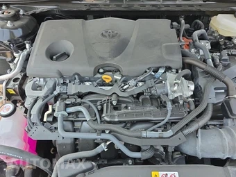 2025 Toyota Camry LE - miniatura 18