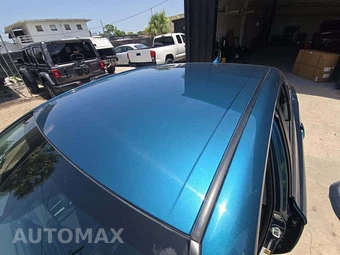 2025 Toyota Camry LE - miniatura 12