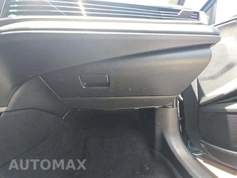 2025 Toyota Camry LE - miniatura 19
